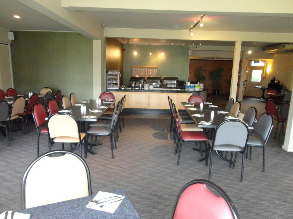 Silver Oaks Hotel - Geyserland Роторуа Екстериор снимка